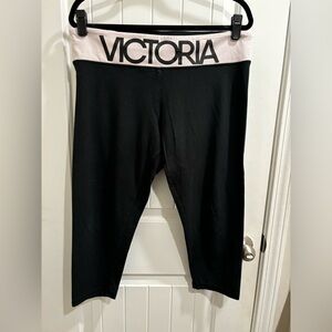 Victoria’s Secret capri leggings